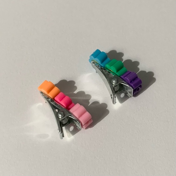 Handmade Flower Hair Clips - Picture 5 of 6